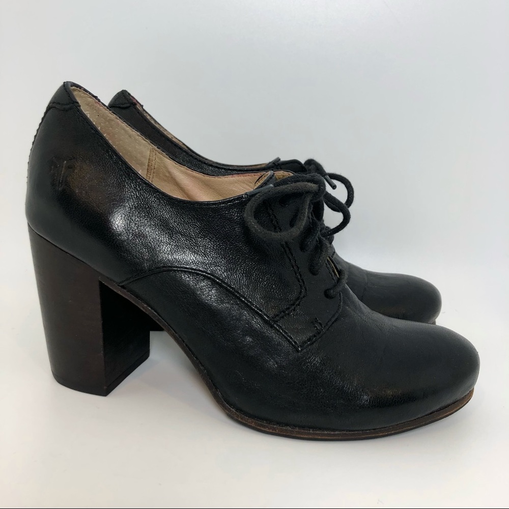 Frye Carson black leather lace up oxford heels booties